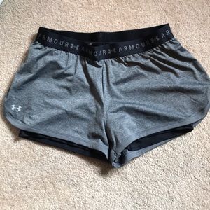 Under Armour Sz M shorts